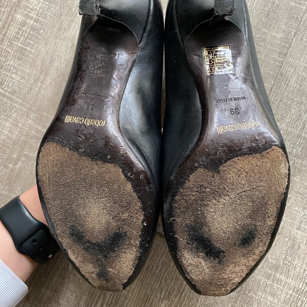 Roberto Cavalli | Size 9 | Monogrammed Heels - Picture 3 of 8